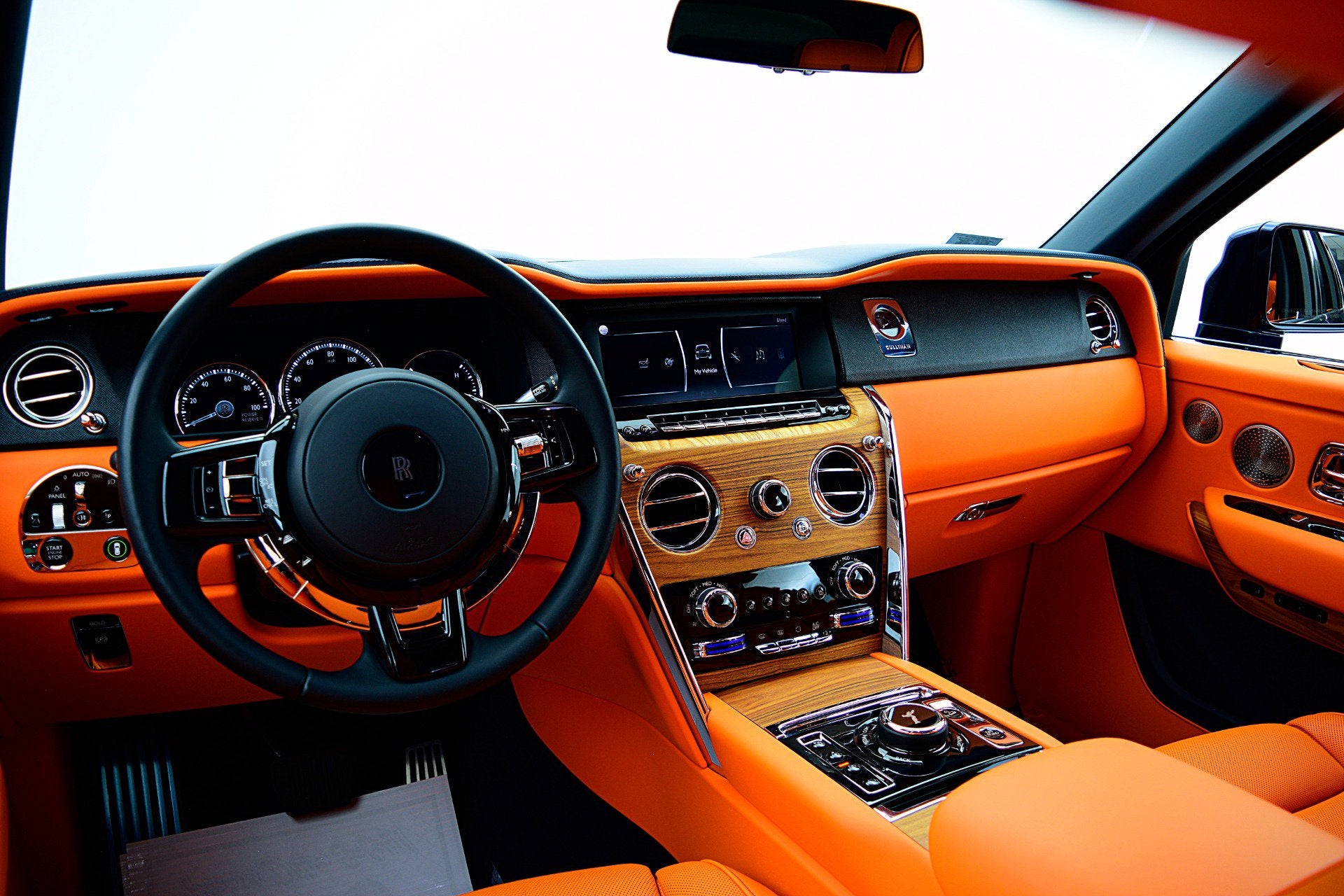 2025 Rolls-Royce Cullinan Cullinan/LEASE OPTIONS AVAILABLE