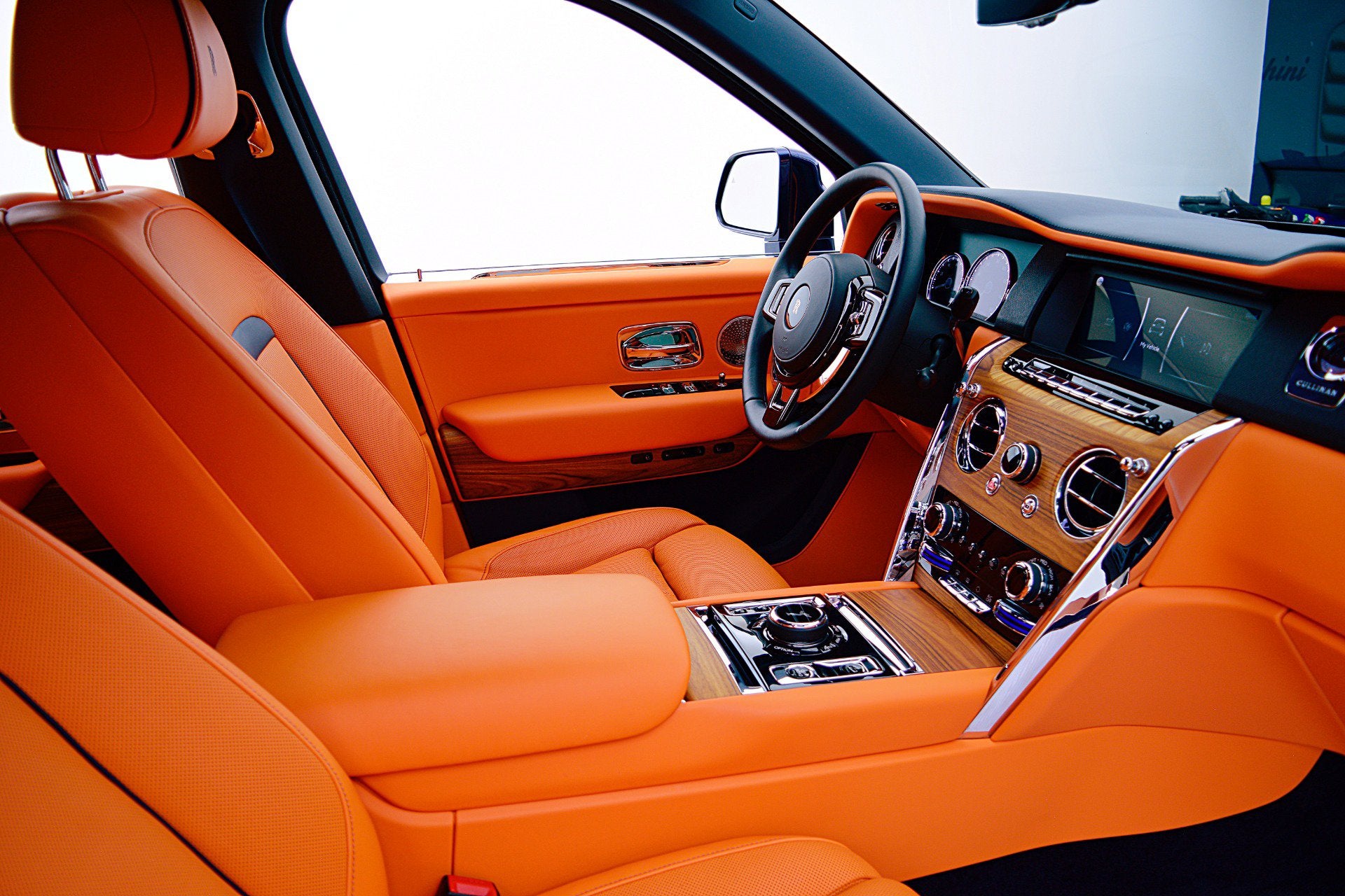 2025 Rolls-Royce Cullinan Cullinan/LEASE OPTIONS AVAILABLE