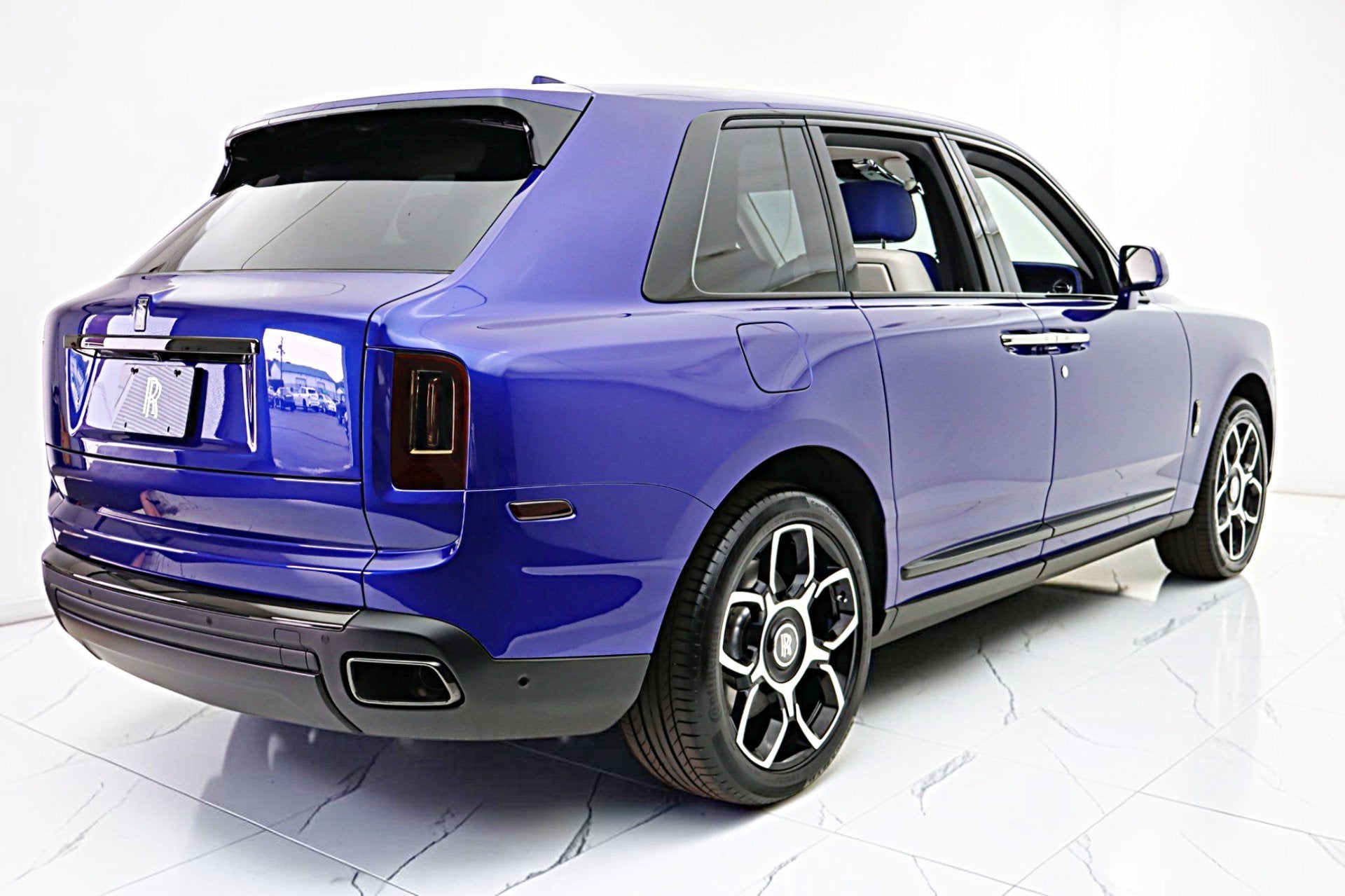 2023 Rolls-Royce Black Badge Cullinan