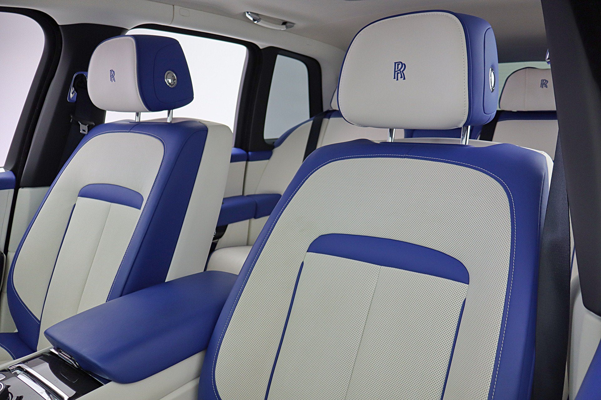 2023 Rolls-Royce Black Badge Cullinan