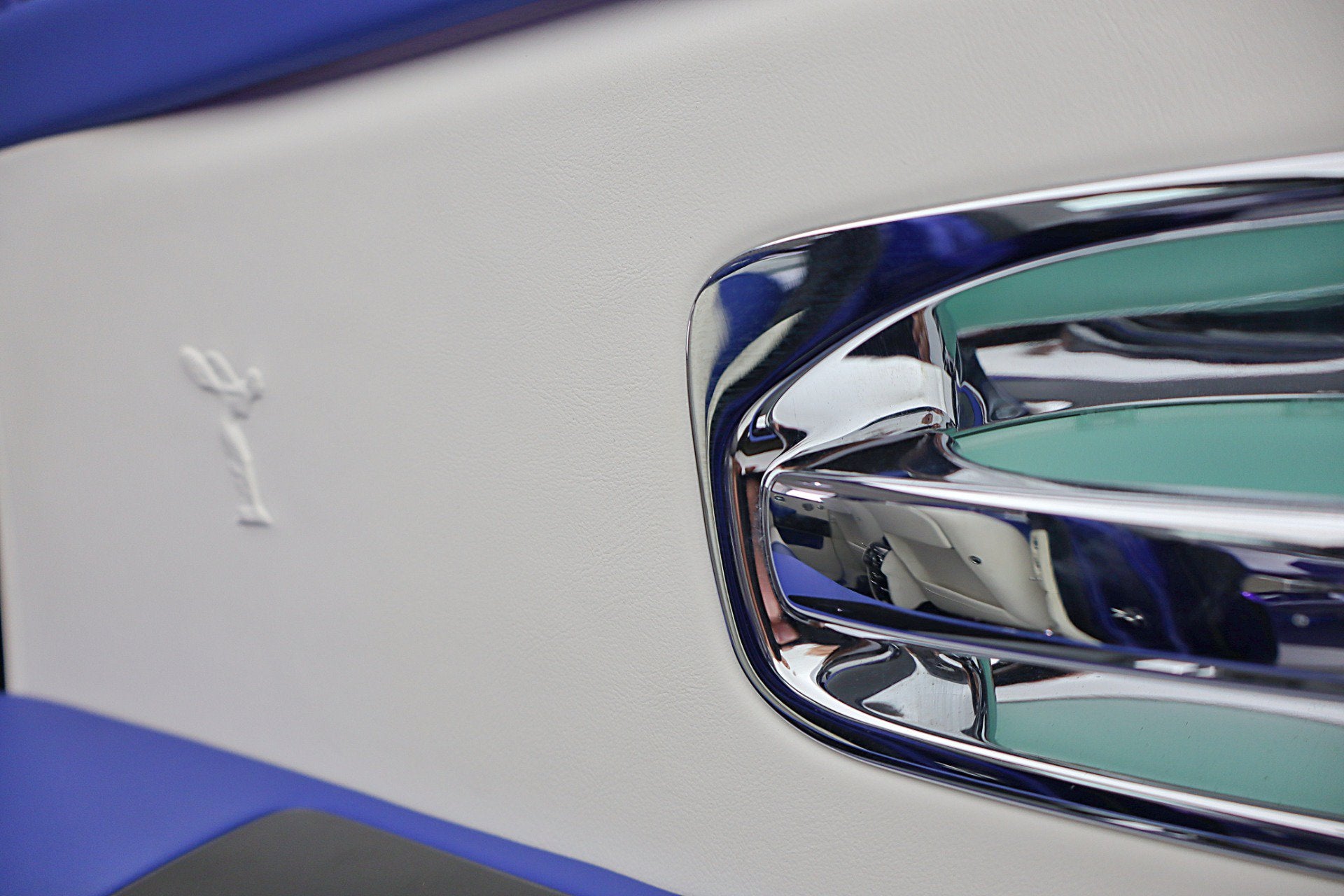 2023 Rolls-Royce Black Badge Cullinan