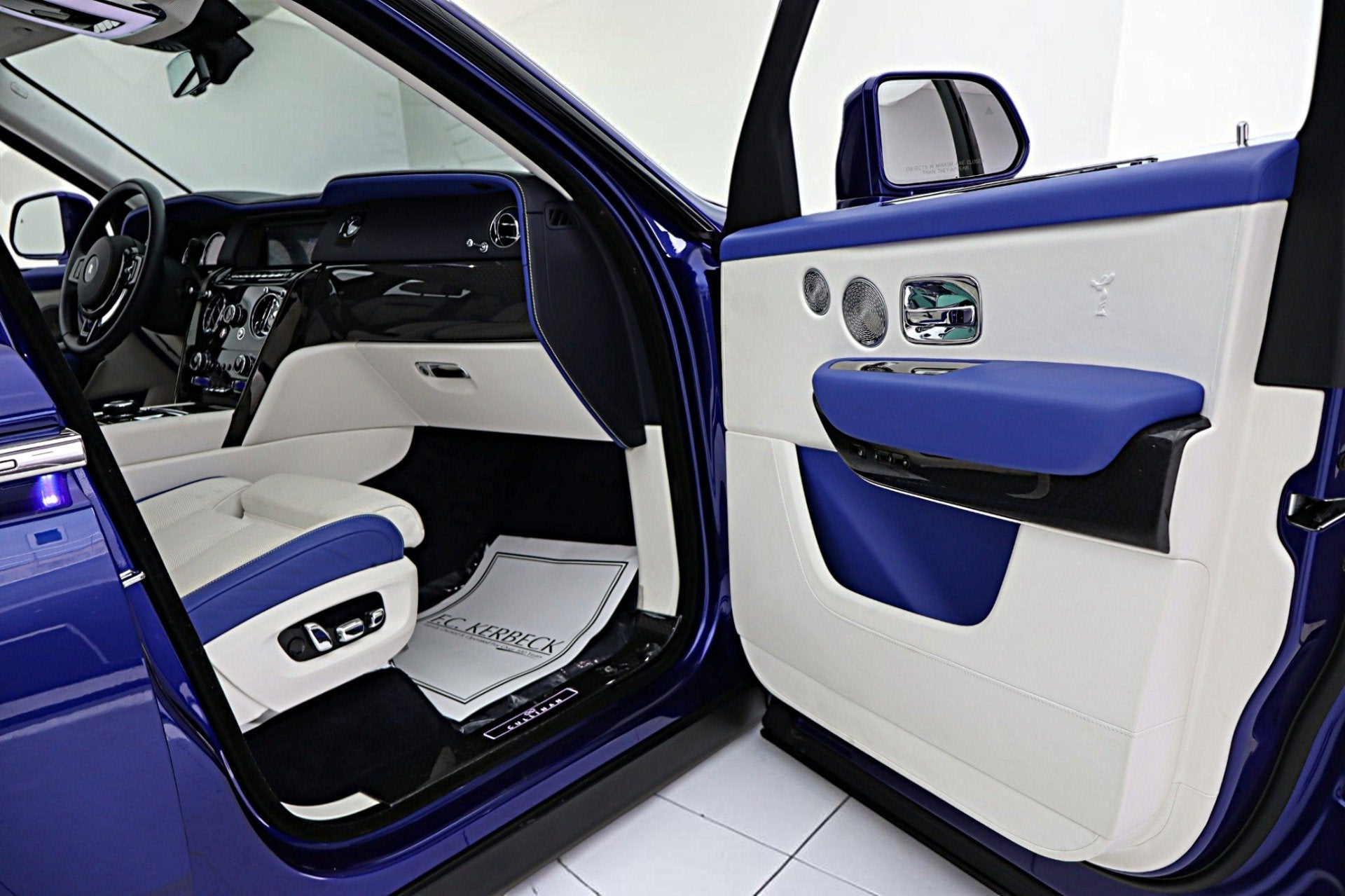 2023 Rolls-Royce Black Badge Cullinan