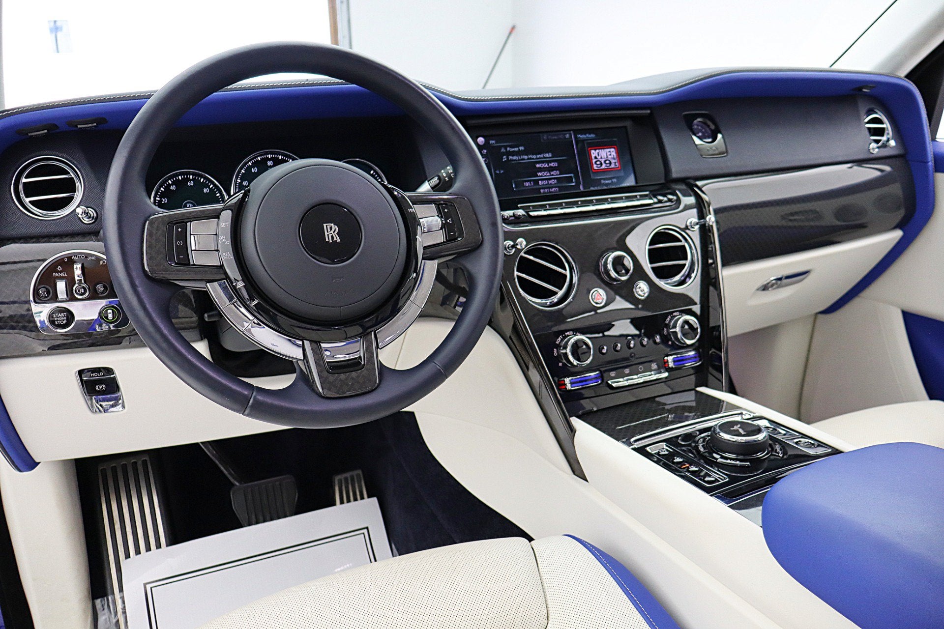 2023 Rolls-Royce Black Badge Cullinan
