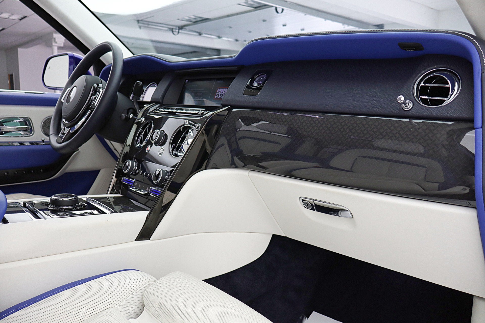 2023 Rolls-Royce Black Badge Cullinan
