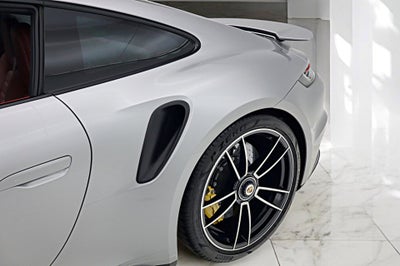 2021 Porsche 911 Turbo S