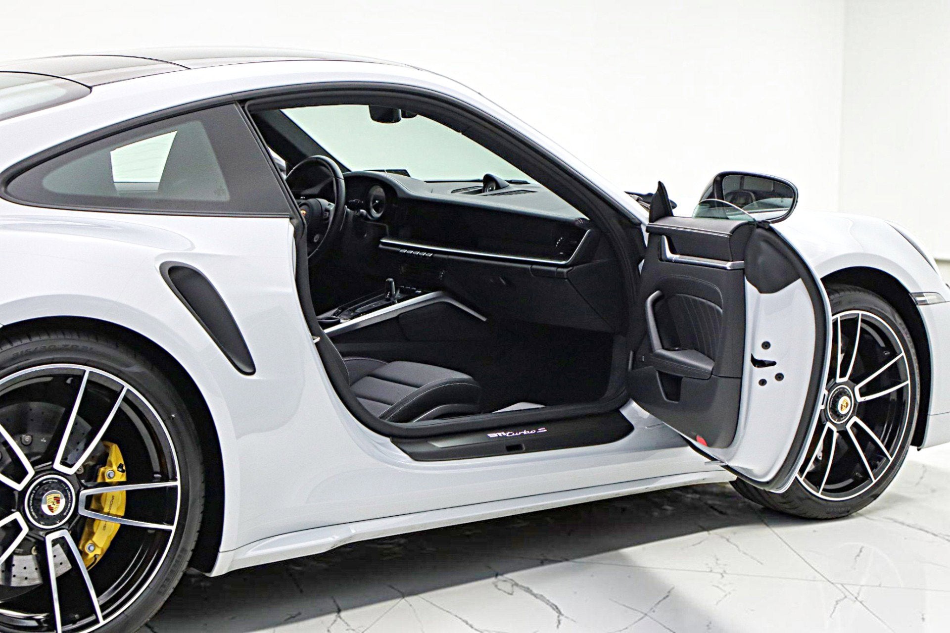 2023 Porsche 911 Turbo S