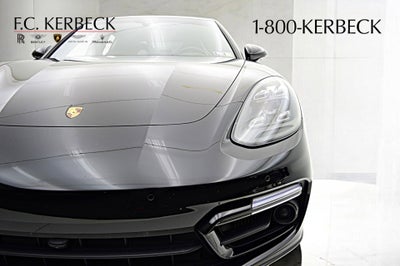 2023 Porsche Panamera GTS