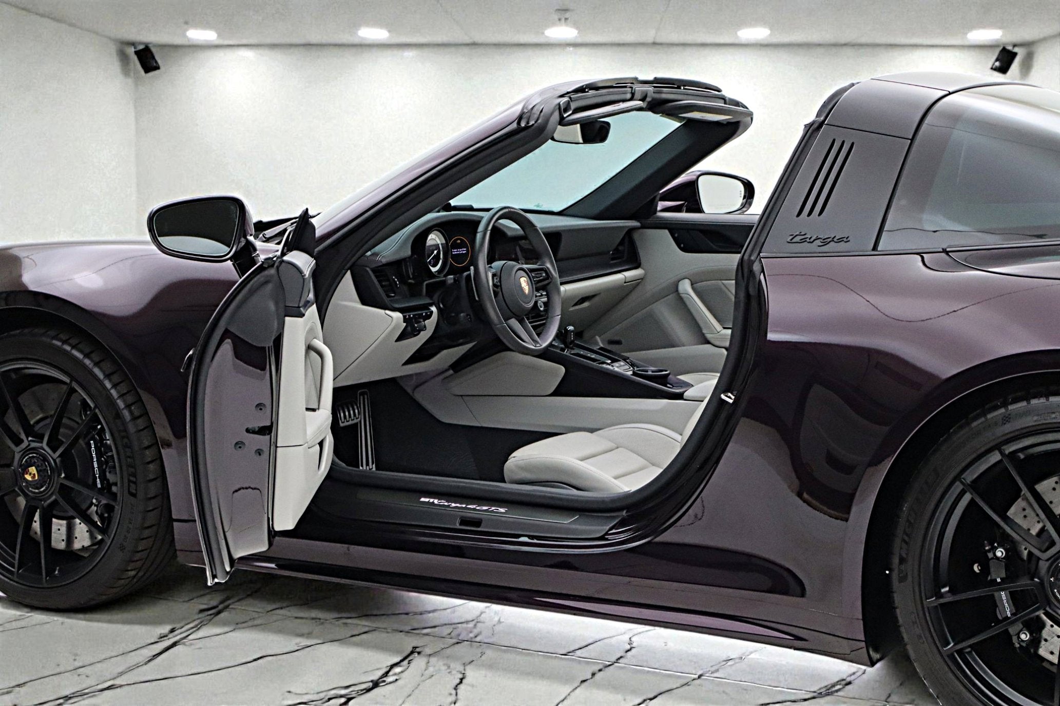 2024 Porsche 911 Targa 4 GTS