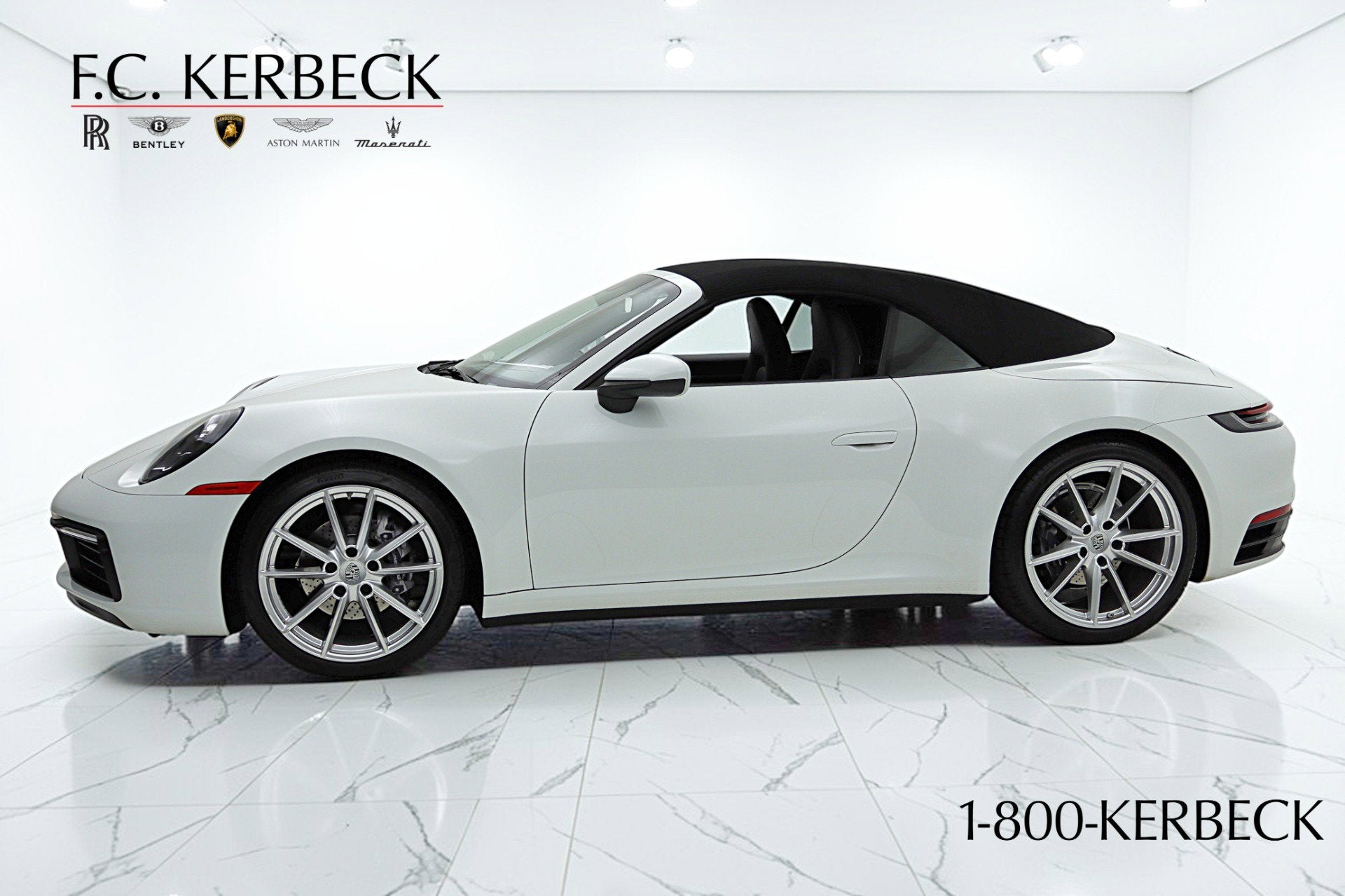 2020 Porsche 911 Carrera Cabriolet