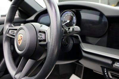 2020 Porsche 911 Carrera Cabriolet