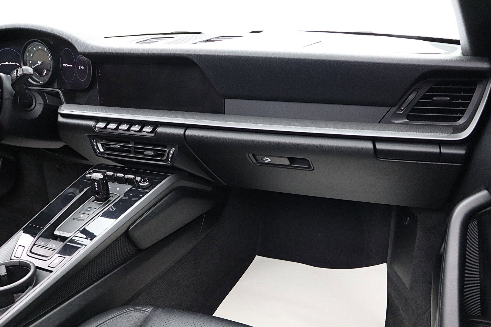 2020 Porsche 911 Carrera Cabriolet