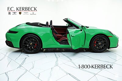 2025 Porsche 911 Carrera GTS T-Hybrid