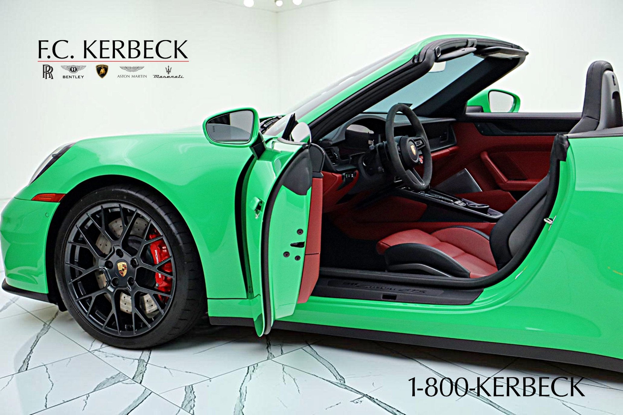 2025 Porsche 911 Carrera GTS T-Hybrid