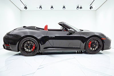 2026 Porsche 911 Carrera 4 GTS T-Hybrid Cabriolet