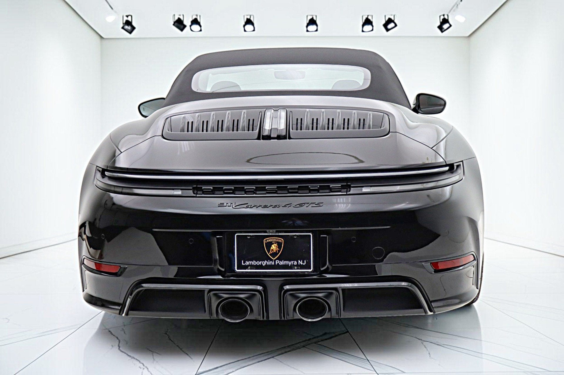 2026 Porsche 911 Carrera 4 GTS T-Hybrid Cabriolet