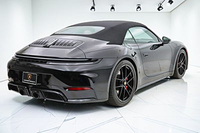 2026 Porsche 911 Carrera 4 GTS T-Hybrid Cabriolet