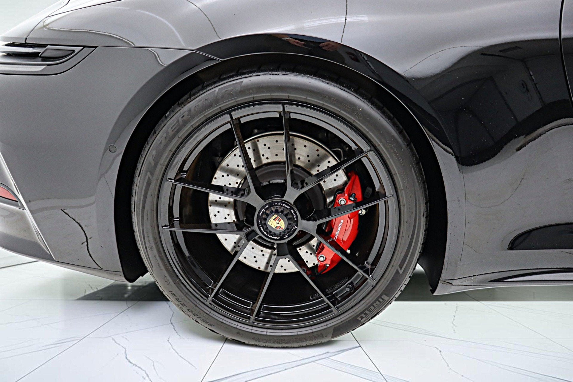 2026 Porsche 911 Carrera 4 GTS T-Hybrid Cabriolet