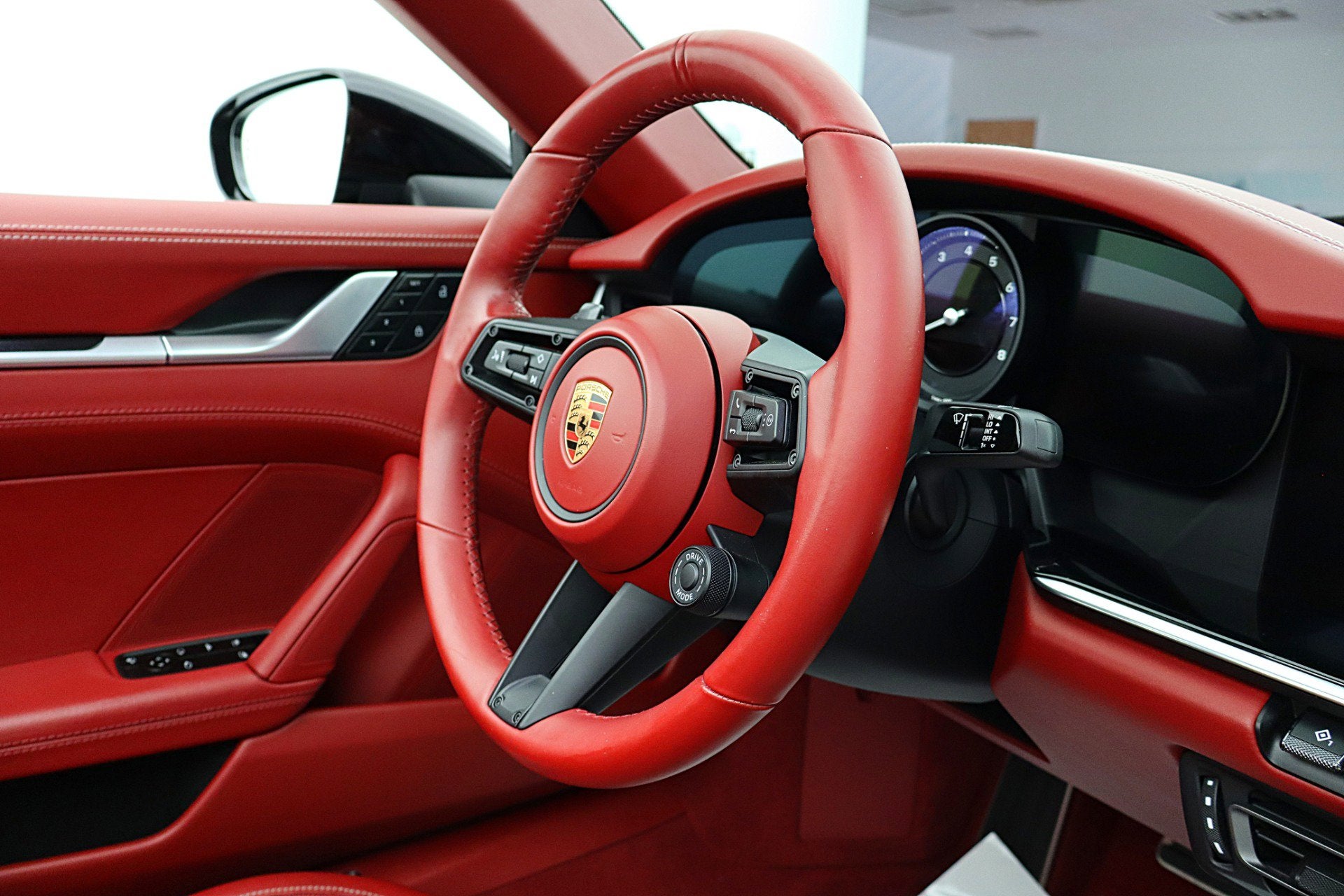 2020 Porsche 911 Carrera 4S Cabriolet