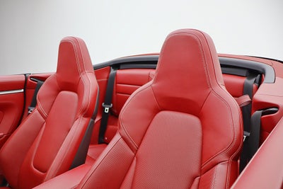 2020 Porsche 911 Carrera 4S Cabriolet
