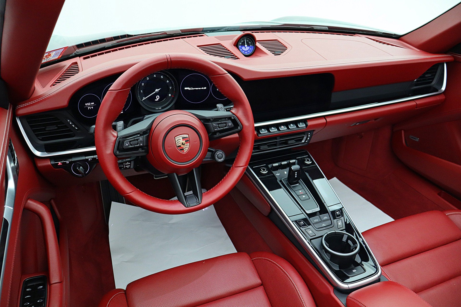 2020 Porsche 911 Carrera 4S Cabriolet