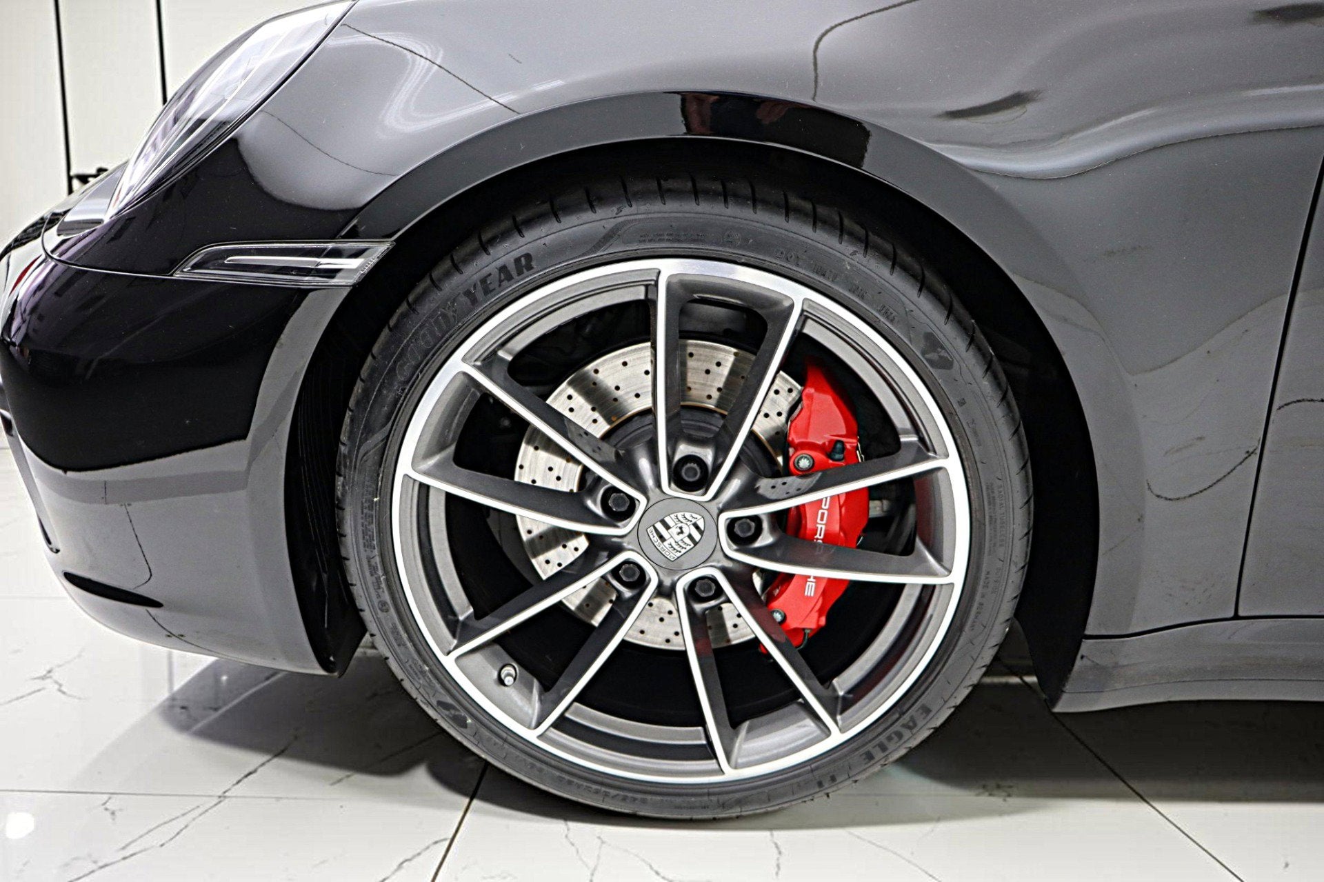 2020 Porsche 911 Carrera 4S Cabriolet