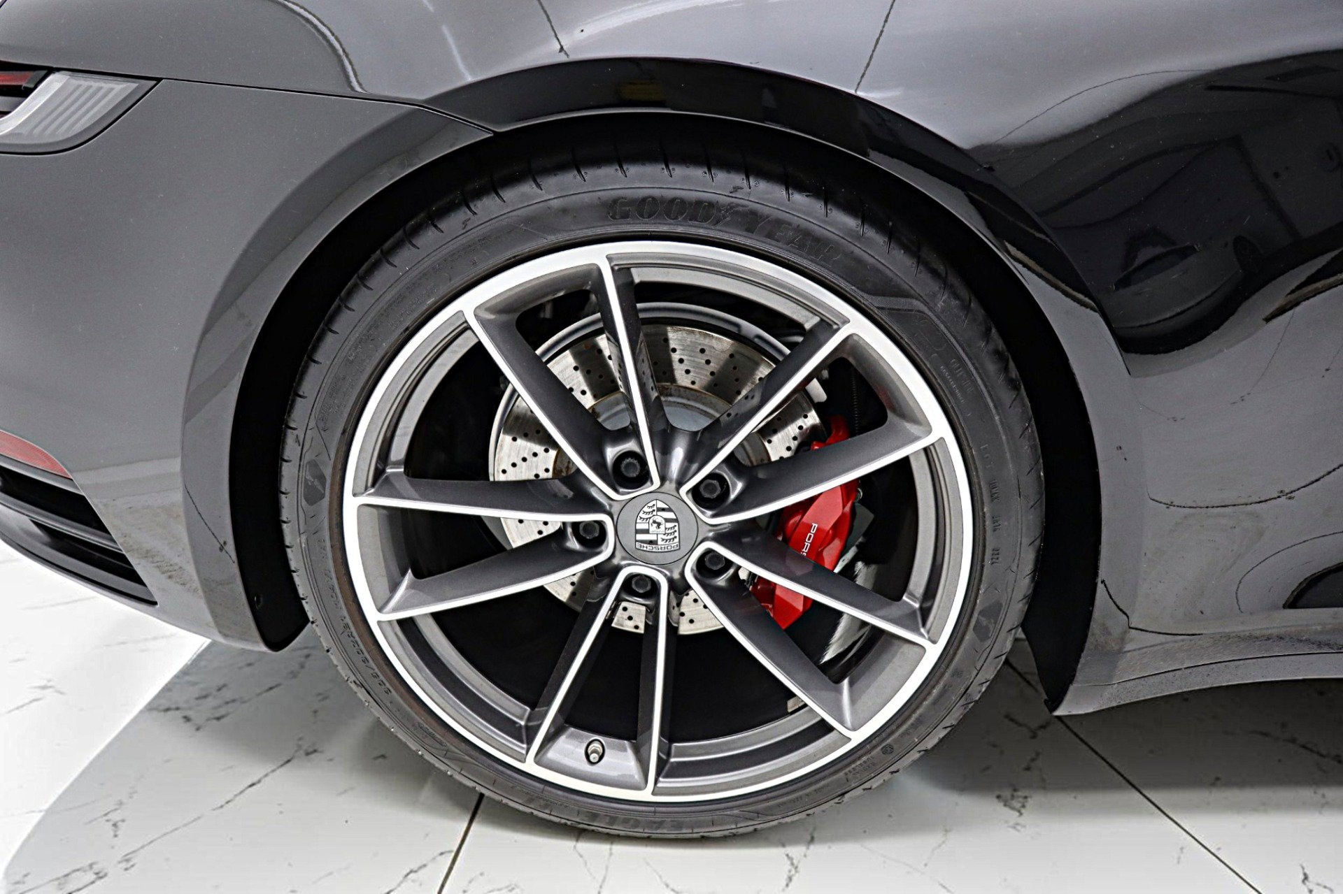 2020 Porsche 911 Carrera 4S Cabriolet