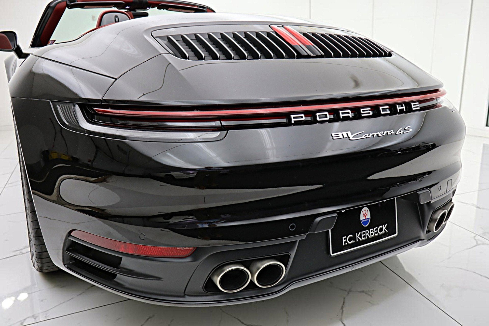 2020 Porsche 911 Carrera 4S Cabriolet