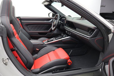 2023 Porsche 911 Turbo S Cabriolet