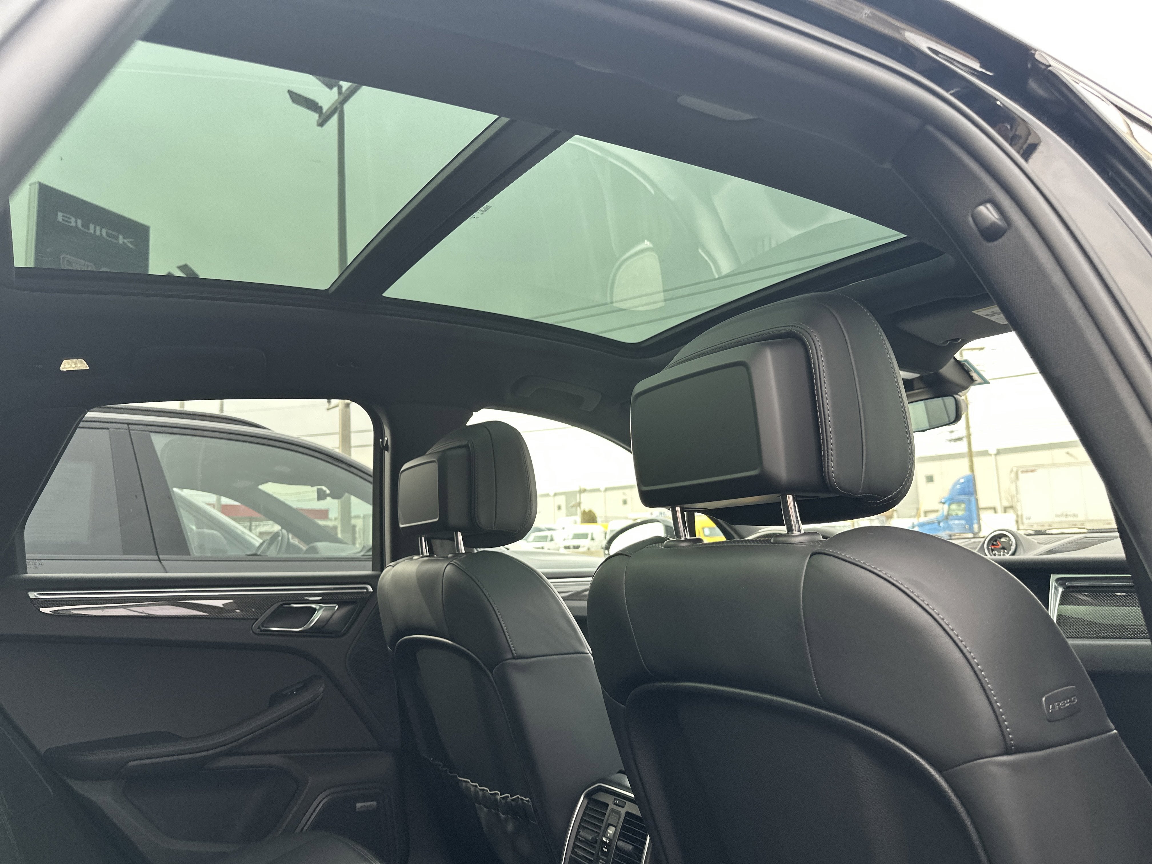 2021 Porsche Macan NA