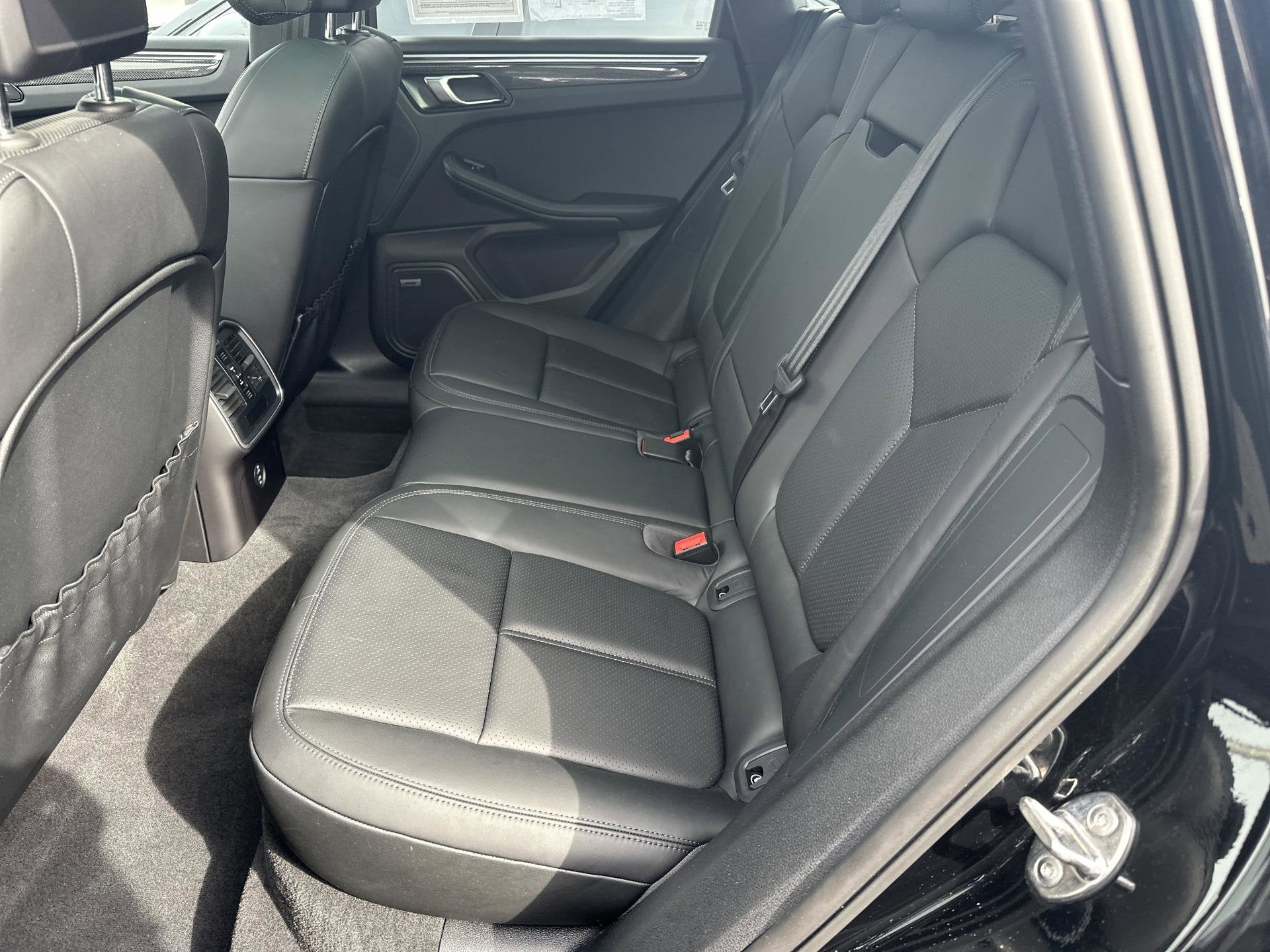 2021 Porsche Macan NA