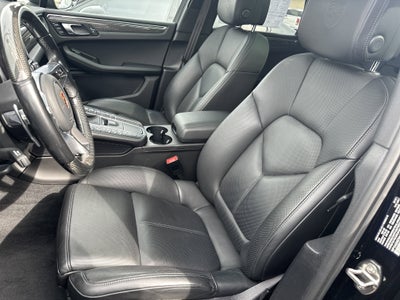 2021 Porsche Macan NA