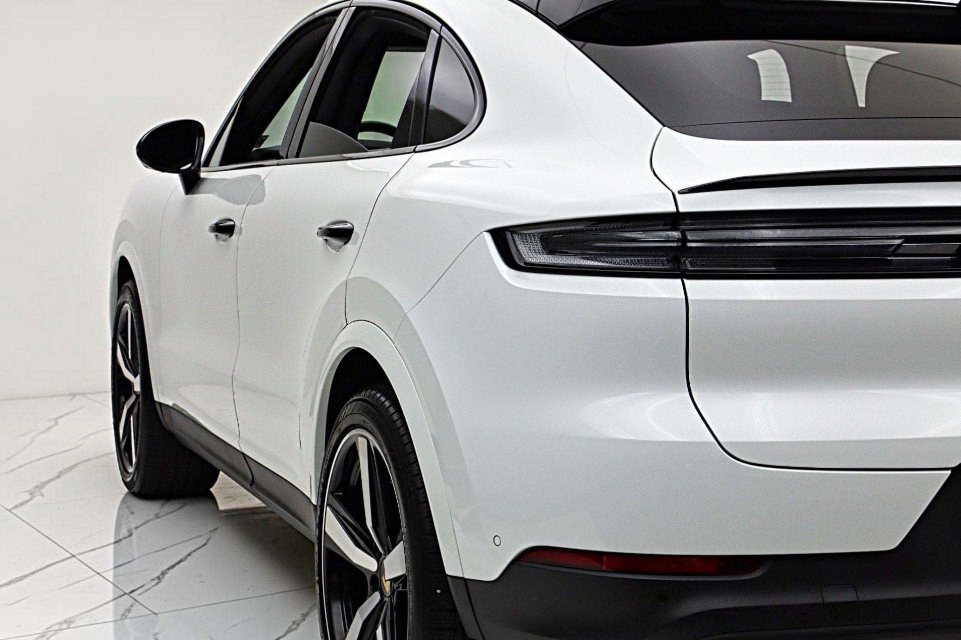 2024 Porsche Cayenne Coupe AWD