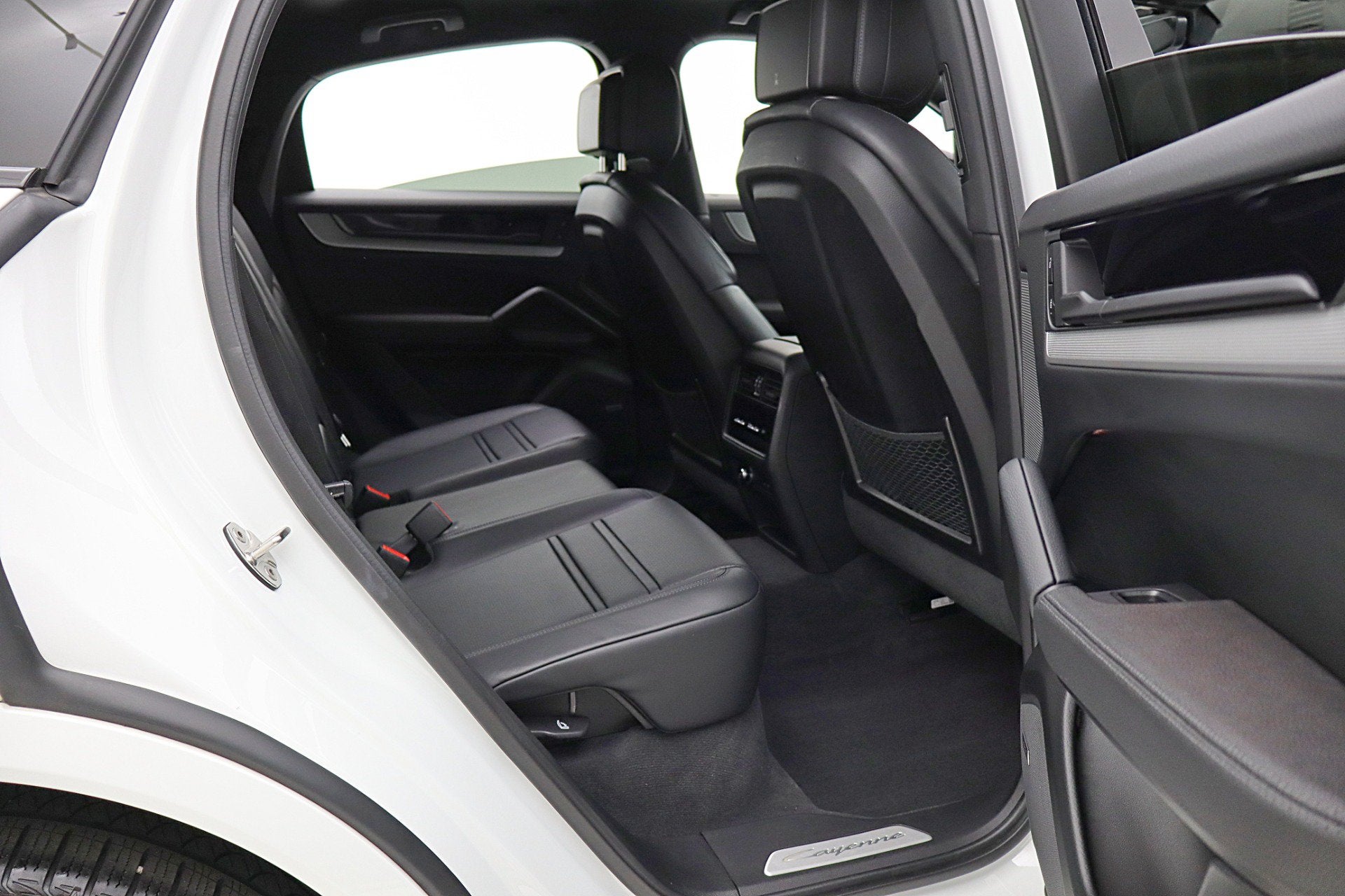 2024 Porsche Cayenne Coupe AWD