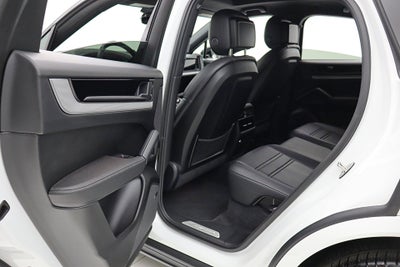 2024 Porsche Cayenne Coupe AWD