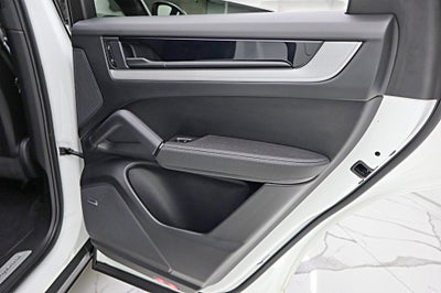 2024 Porsche Cayenne Coupe AWD