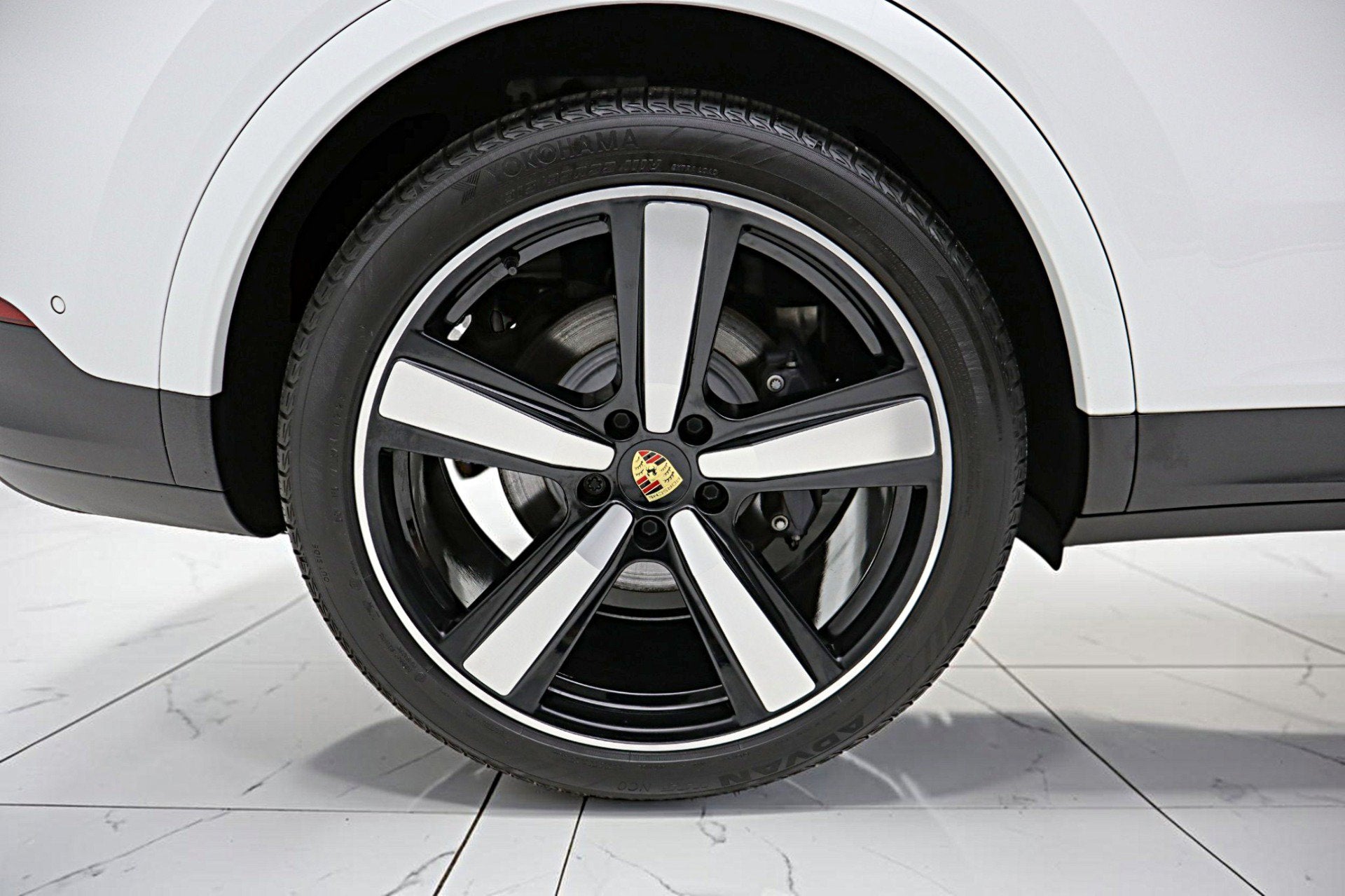 2024 Porsche Cayenne Coupe AWD