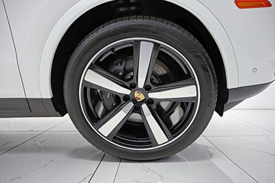2024 Porsche Cayenne Coupe AWD