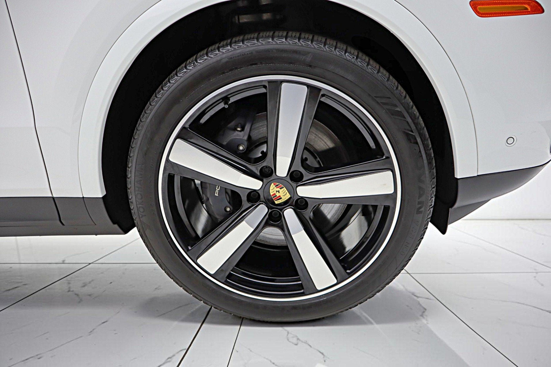 2024 Porsche Cayenne Coupe AWD