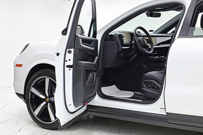 2024 Porsche Cayenne Coupe AWD