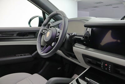 2025 Porsche Cayenne GTS Coupe AWD