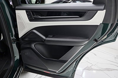 2025 Porsche Cayenne GTS Coupe AWD