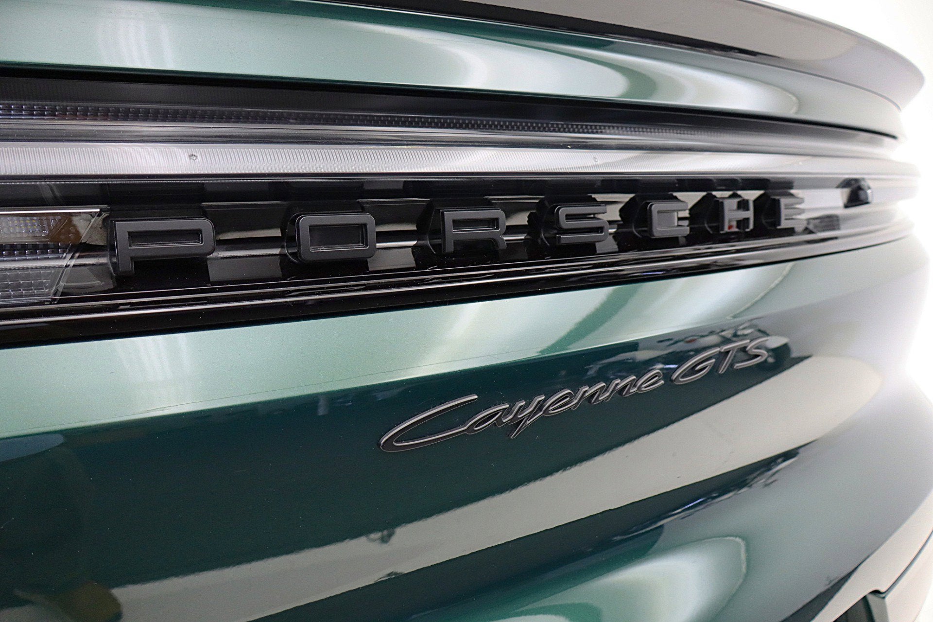 2025 Porsche Cayenne GTS Coupe AWD