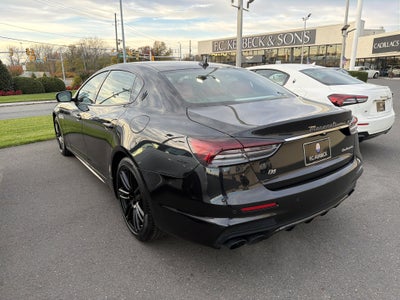 2022 Maserati Quattroporte Modena Q4