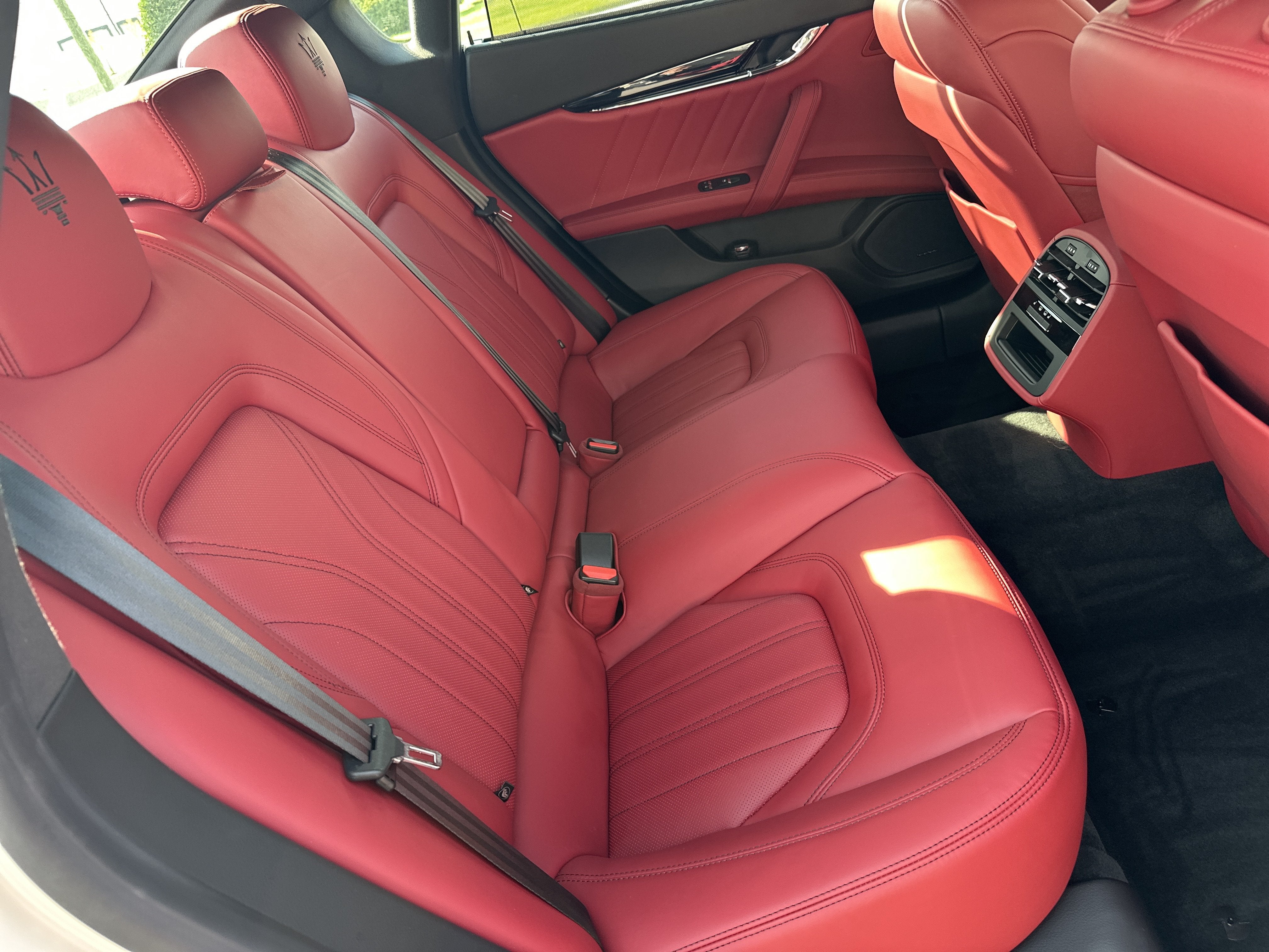 2023 Maserati Quattroporte Modena Q4