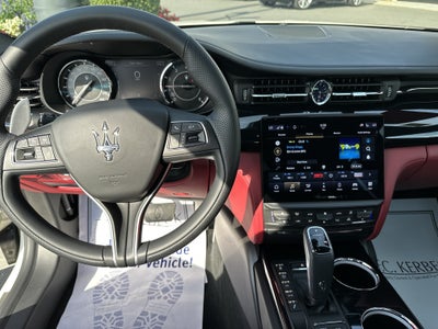 2023 Maserati Quattroporte Modena Q4