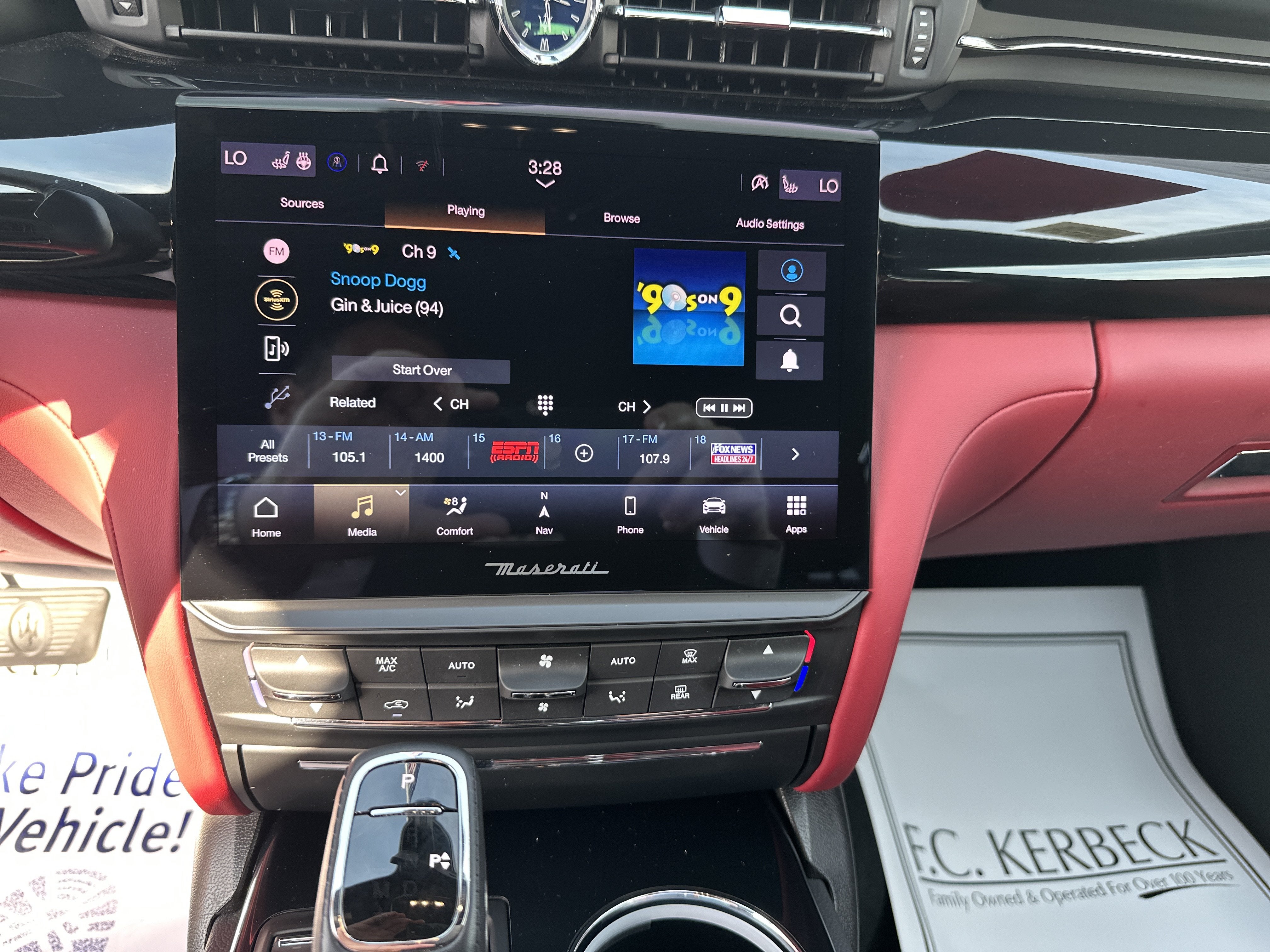 2023 Maserati Quattroporte Modena Q4