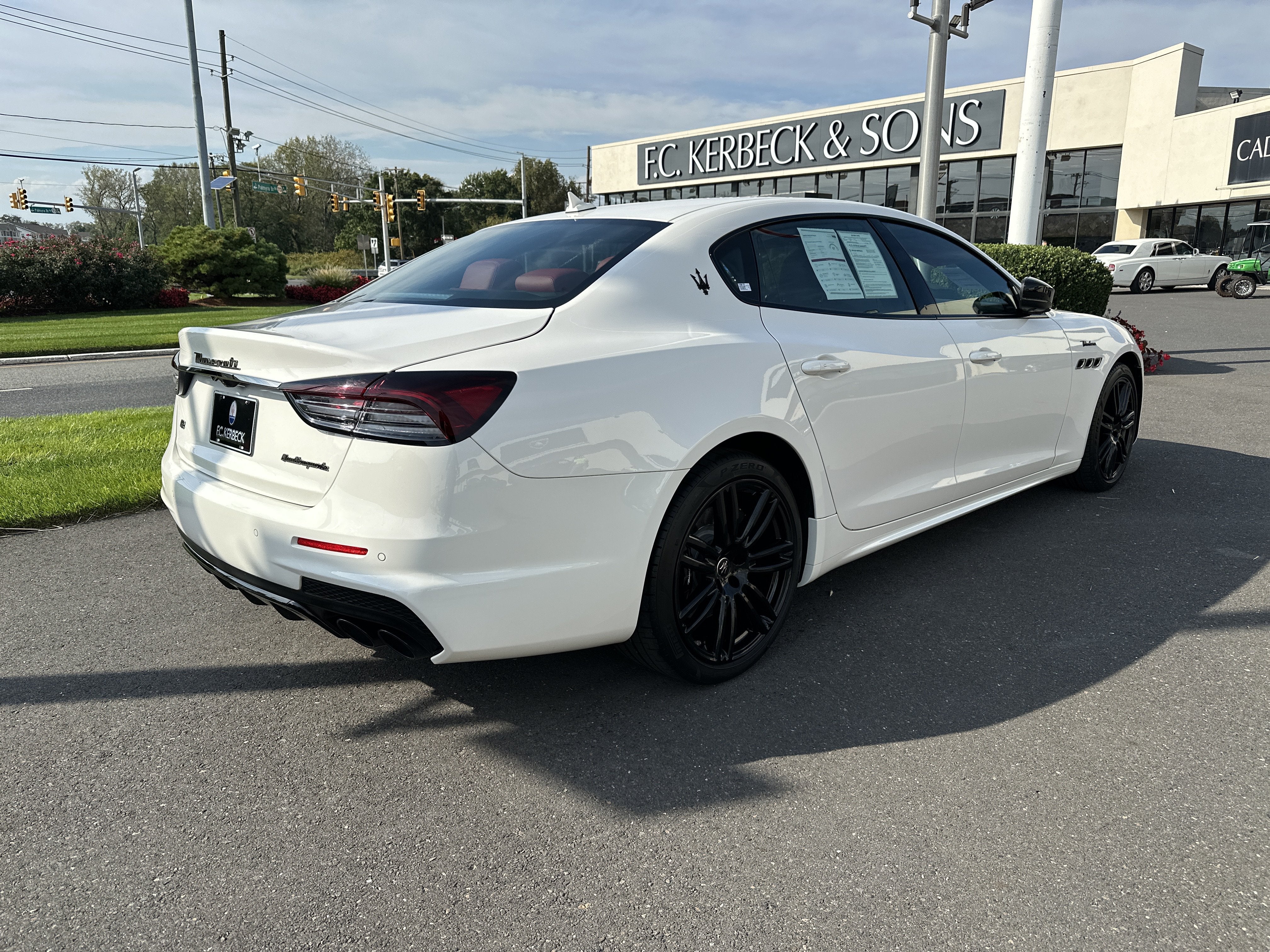 2023 Maserati Quattroporte Modena Q4