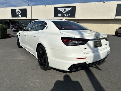 2023 Maserati Quattroporte Modena Q4
