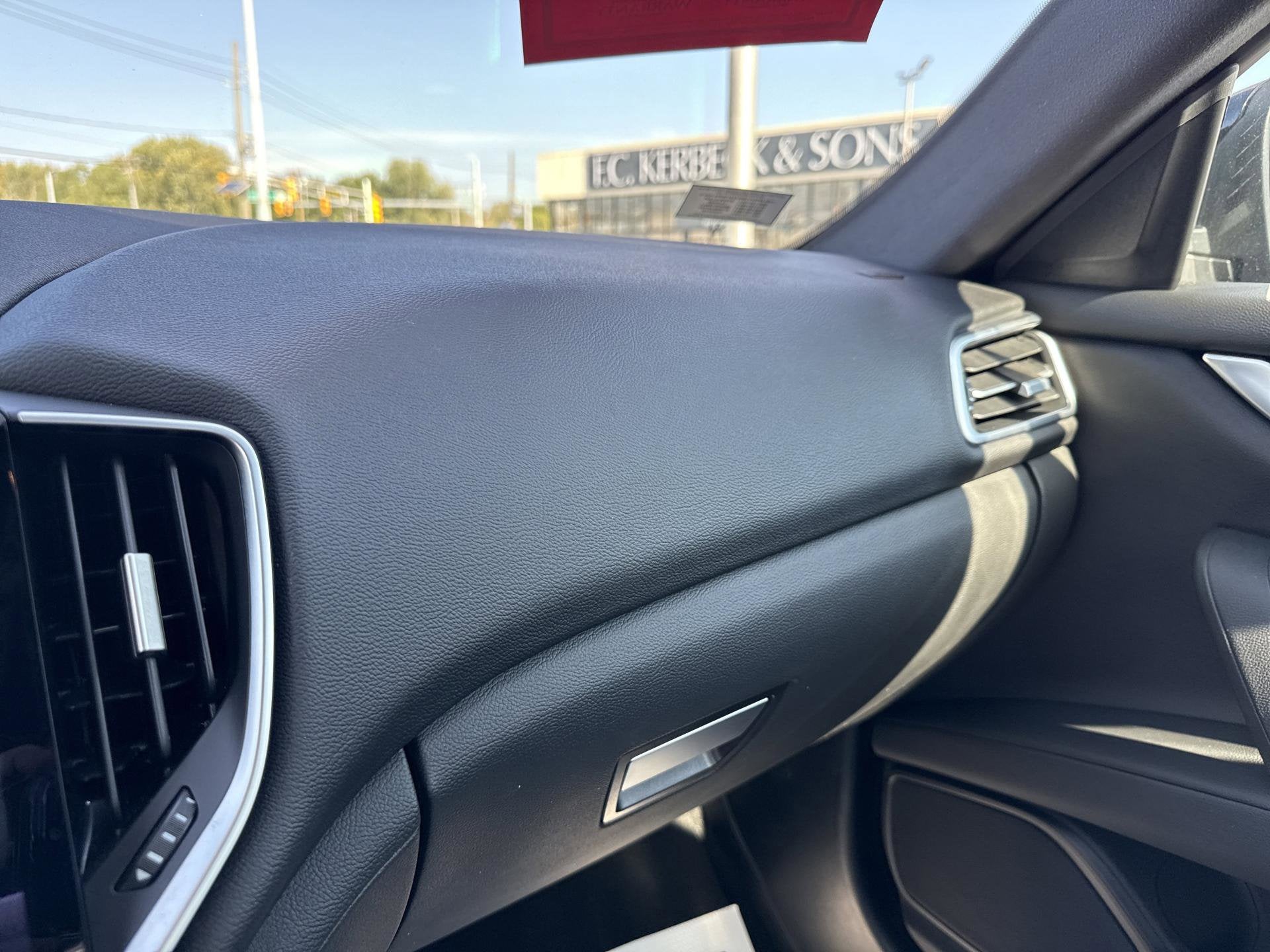 2022 Maserati Ghibli Modena Q4