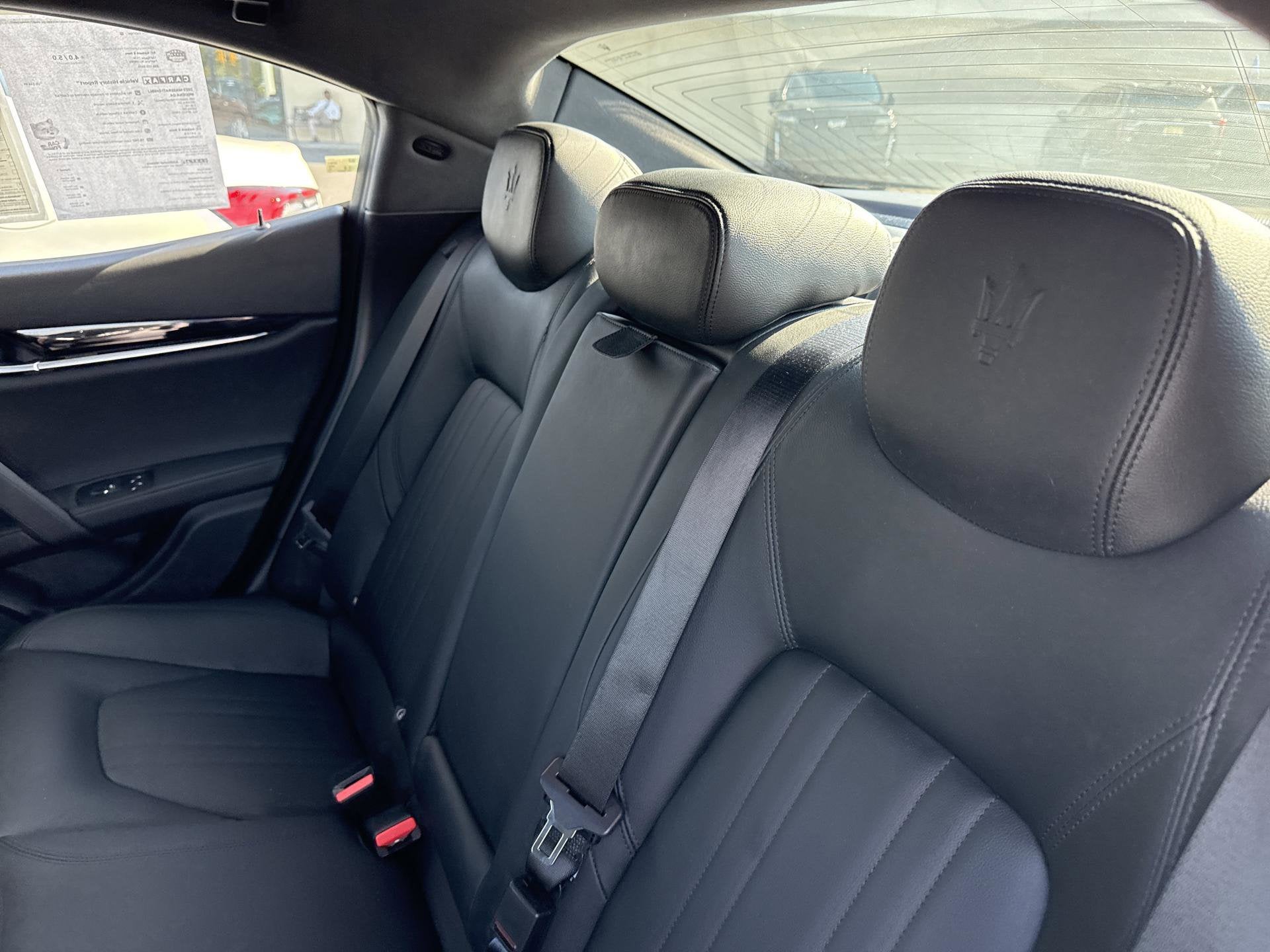 2022 Maserati Ghibli Modena Q4